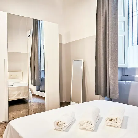 Apartament L'opera *